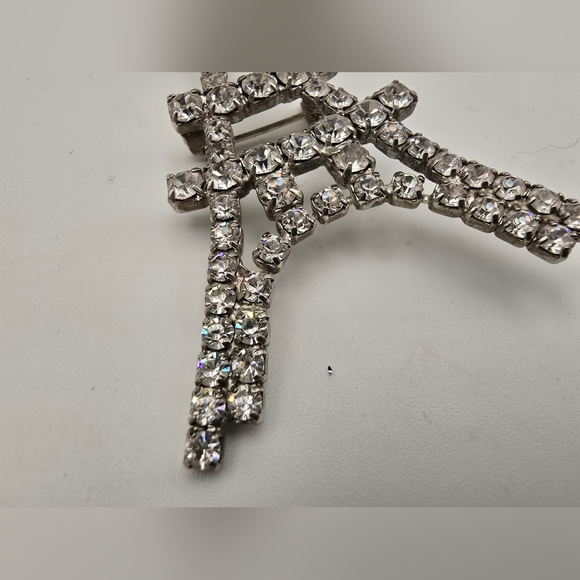 Vintage Eiffle Tower Brooch - Picture 4 of 10